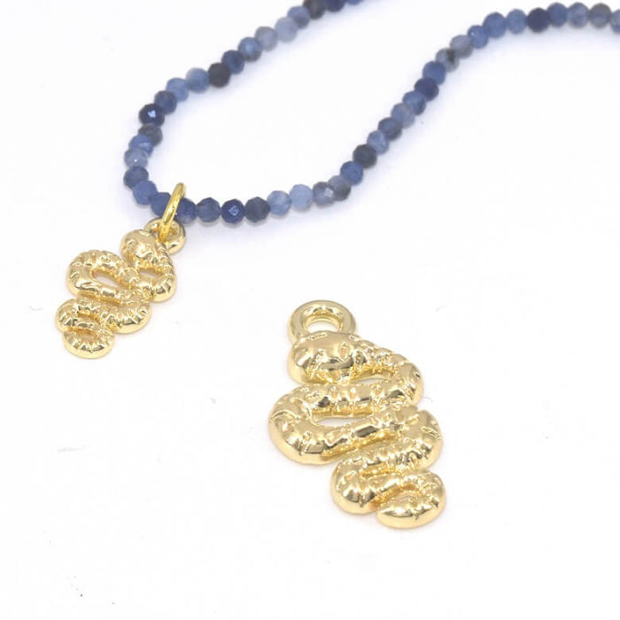 Pendentif Serpent 12x8mm Strié Doré Fantaisie (1)