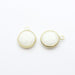 Acheter au détail Pendentif perle en verre à facettes blanc 16x13mm avec contours dorés