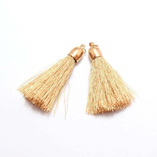 Creez avec 2 pompons fil beige doré et fil or avec embout et anneau. Taille 4,5 cm pour bijoux, couture ou déco de sacs,