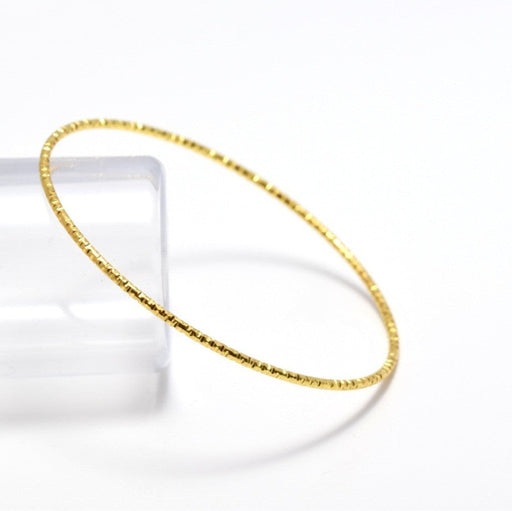 Vente au détail Bracelet Jonc strié en metal plaqué doré. 7 cm Bangle sans nickel à personnaliser