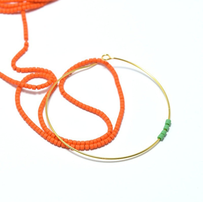 Vente fil 230 perles environ orange mat tube 1 mm trou 0,8 mm en verre mat à enfiler à un fil ou BO ou chaine pour
