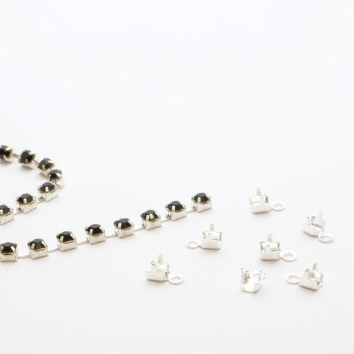 Acheter en gros embouts chaine strass argentée 3,5mm / 4mm x40pcs attaches chaines strass et création de bijoux
